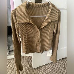 Semi-cropped button down blouse